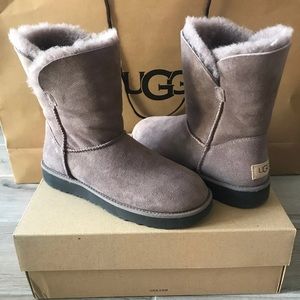 Uggs